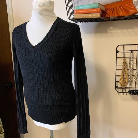 Navy Tommy Hilfiger Cable knit sweater (L) - Picture 5 of 5